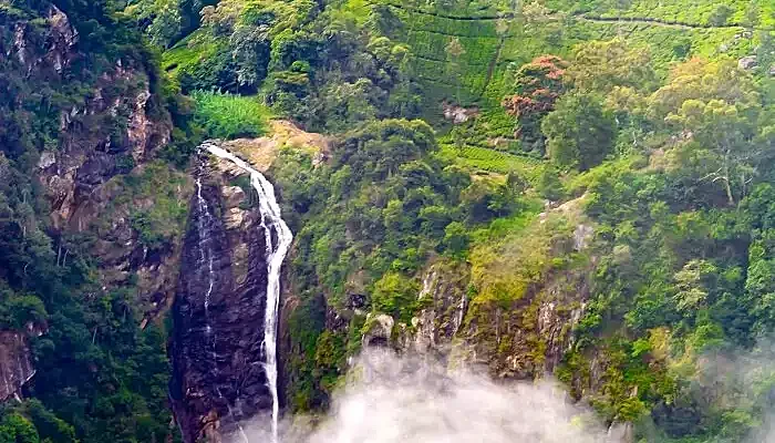 A dip in Catherine Falls