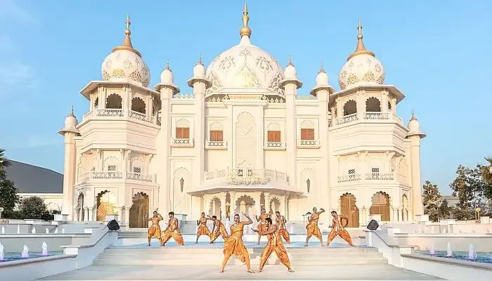 Bollywood Parks Dubai at dubai parks and resorts